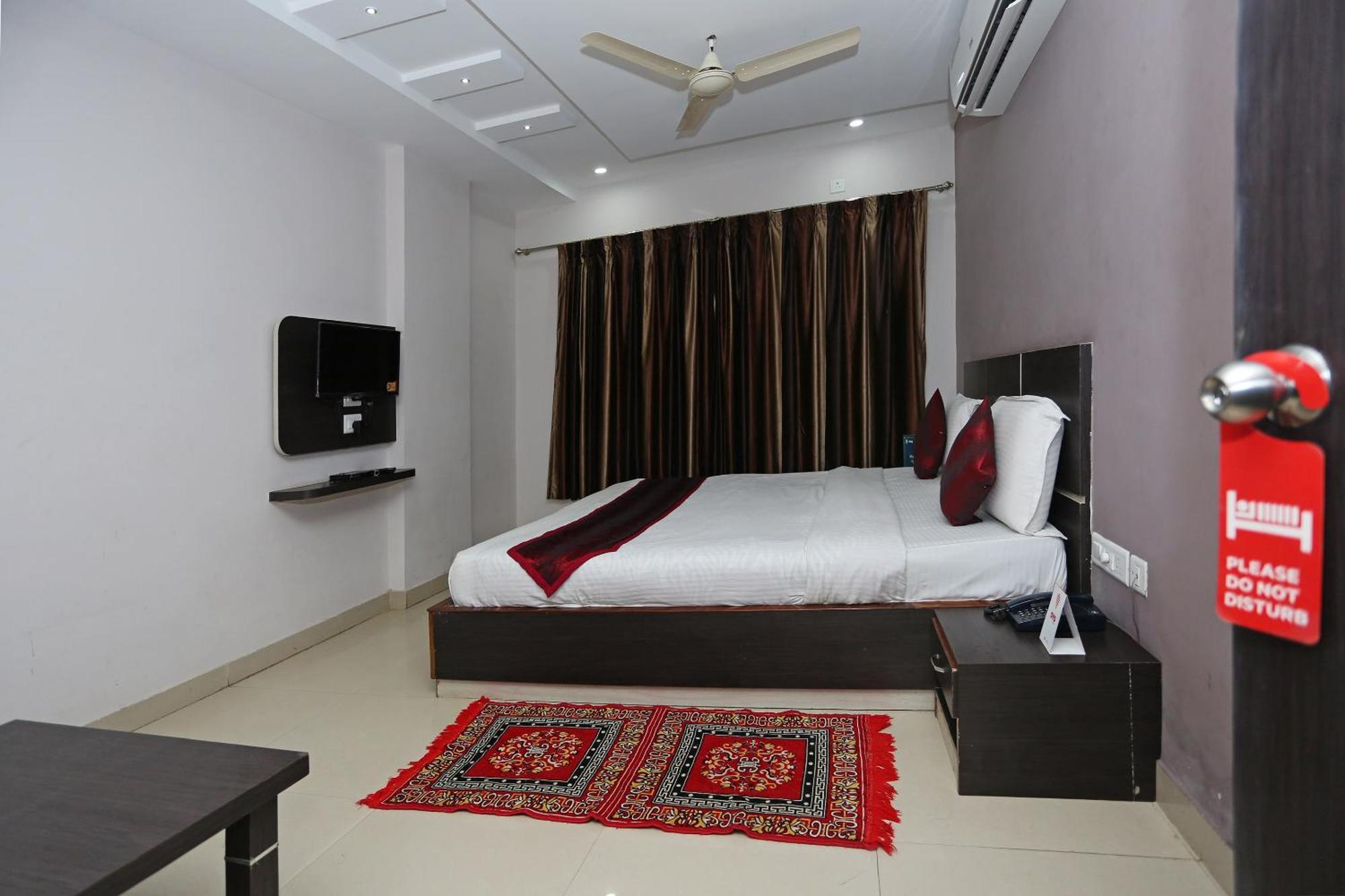 Subudhi'S Inn Puri Exterior photo